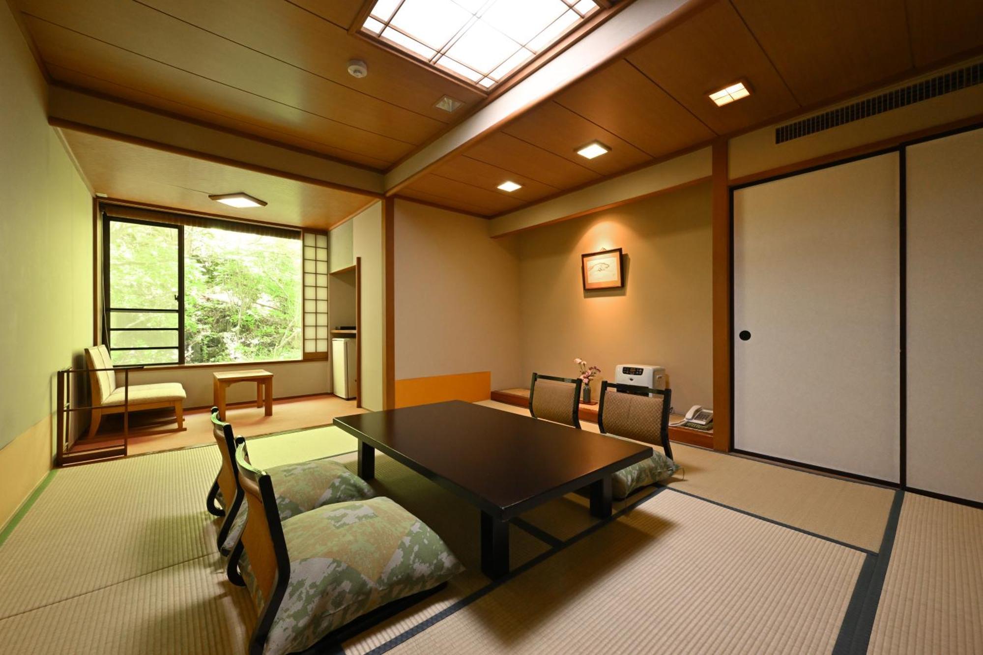 Osakaya Ryokan Kusatsu  Exterior foto